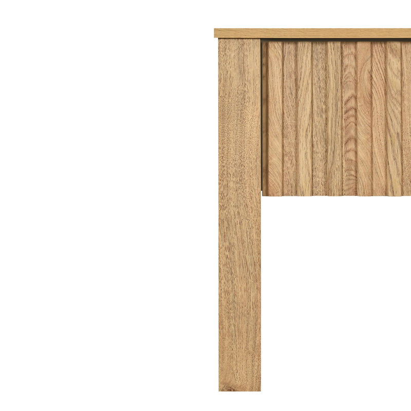 Thayer - One Drawer End Table / Bedside Table