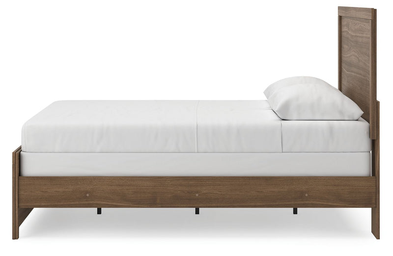 Broachmyn - Panel Bedroom Set